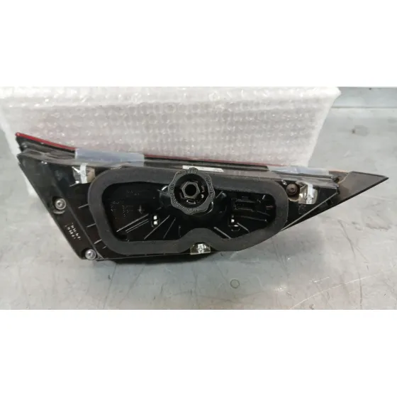 Piloto Trasero Derecho Interior para Bmw 1 (F40)
