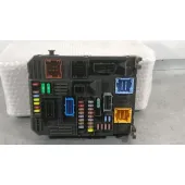 Caja Reles / Fusibles para Opel Corsa F (P2Jo)