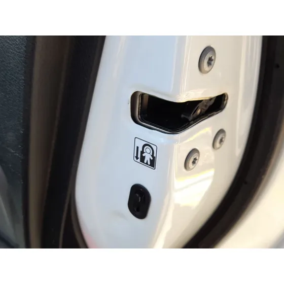 Cerradura Puerta Trasera Derecha para Toyota Yaris (_P13_)