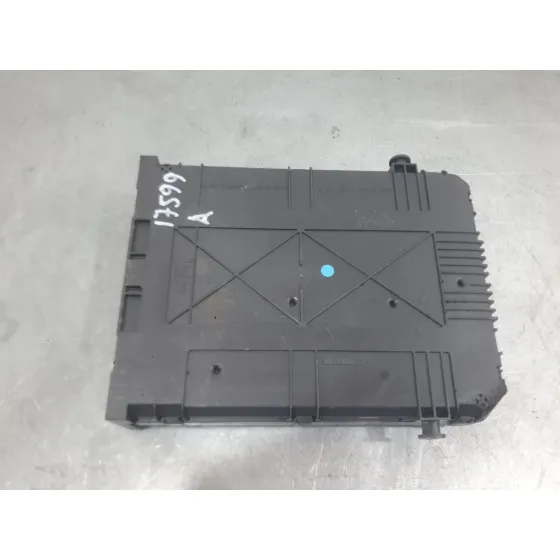 Caja Reles / Fusibles para Citroën C4 Cactus