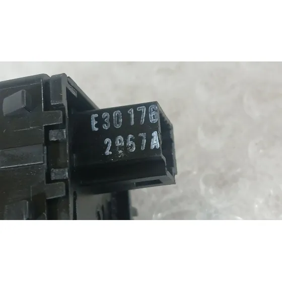 Mando Elevalunas Delantero Derecho para Renault Laguna Iii (Bt0/1)