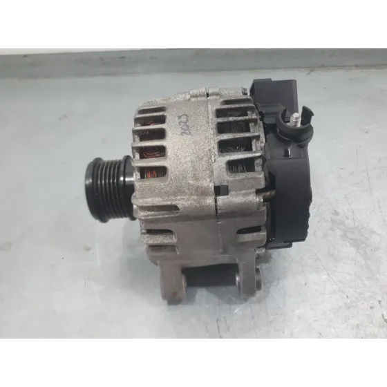 Alternador para Ford Mondeo V Hatchback (Ce)