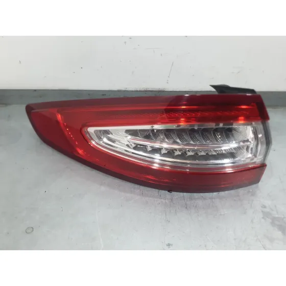Piloto Trasero Izquierdo Exterior para Ford Mondeo V Hatchback (Ce)