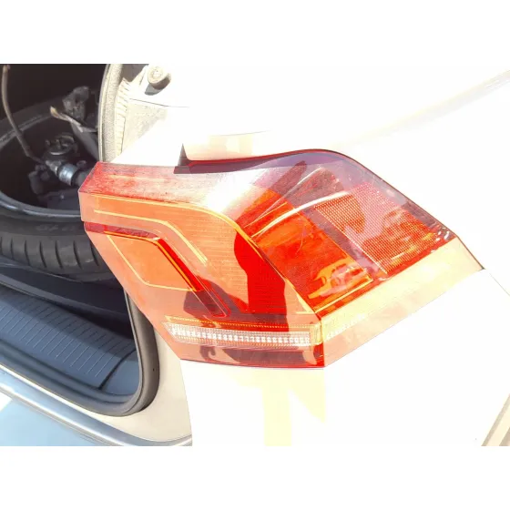 Piloto Trasero Derecho Exterior para Volkswagen Tiguan (Ad1, Ax1)