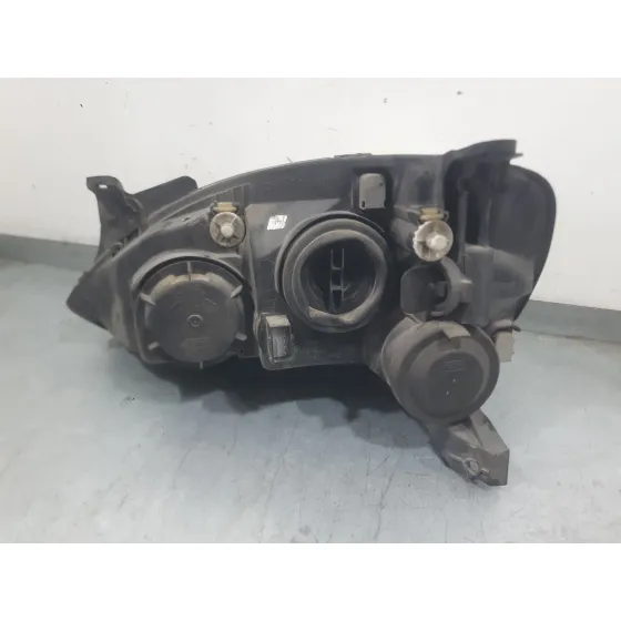 Faro Derecho para Opel Corsa C (X01)