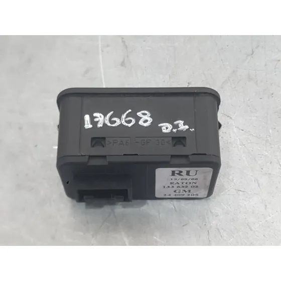 Mando Elevalunas Delantero Izquierdo para Opel Corsa C (X01)