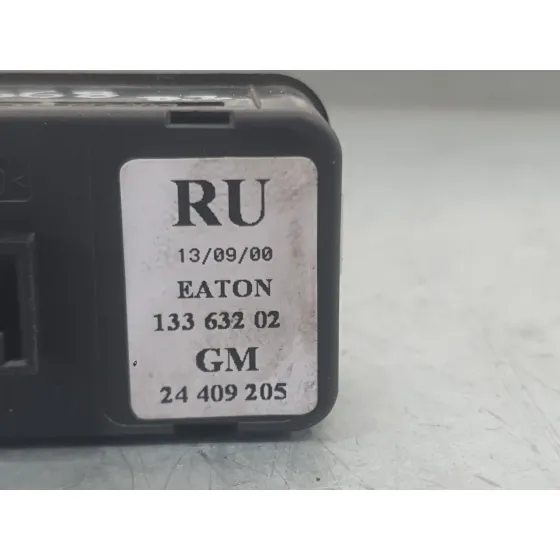 Mando Elevalunas Delantero Izquierdo para Opel Corsa C (X01)