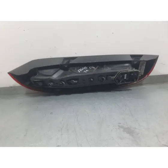 Piloto Trasero Derecho para Opel Corsa C (X01)