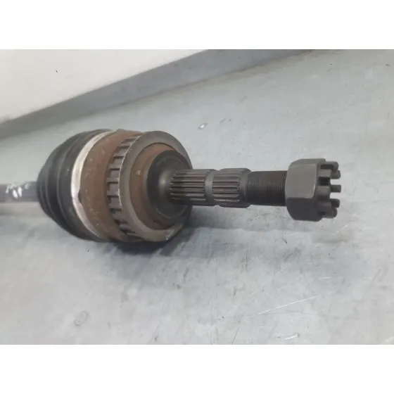 Transmision Delantera Derecha para Opel Corsa C (X01)