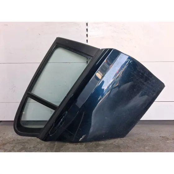 Puerta Trasera Derecha para Bmw 1 (F20)
