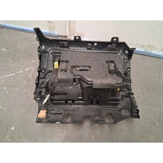 Guantera para Porsche Macan (95B)