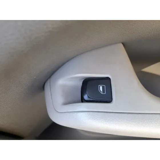 Mando Elevalunas Delantero Derecho para Audi Q5 (8Rb)
