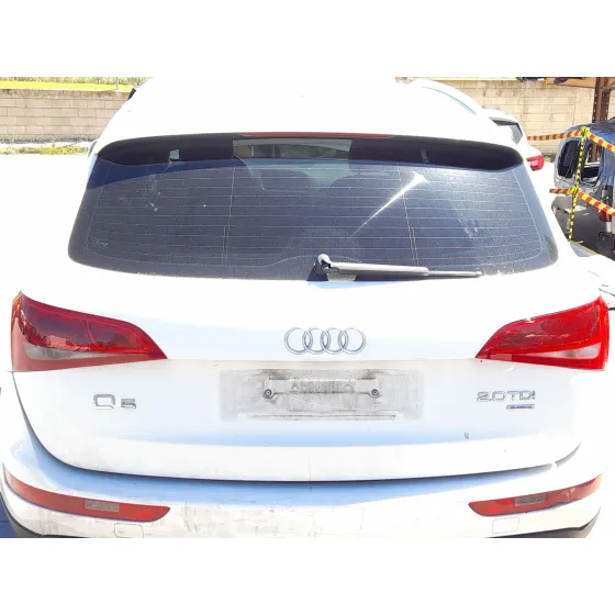 Porton Trasero para Audi Q5 (8Rb)