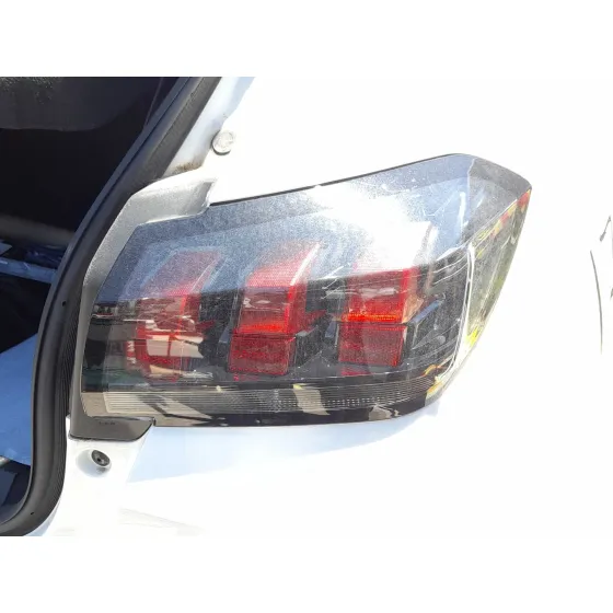 Piloto Trasero Derecho para Peugeot 208 Ii (Ub_, Up_, Uw_, Uj_)