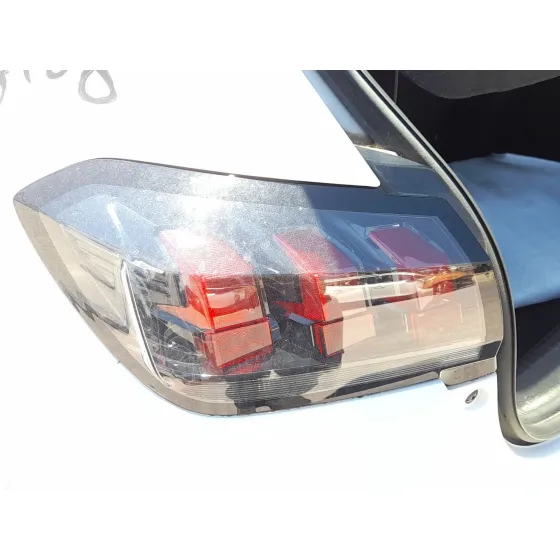 Piloto Trasero Izquierdo para Peugeot 208 Ii (Ub_, Up_, Uw_, Uj_)