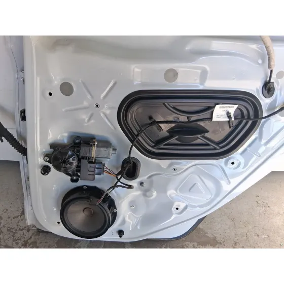Elevalunas Trasero Derecho para Volkswagen Polo Vi (Aw1, Bz1, Ae1)