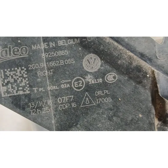 Faro Antiniebla Derecho para Volkswagen Polo Vi (Aw1, Bz1, Ae1)