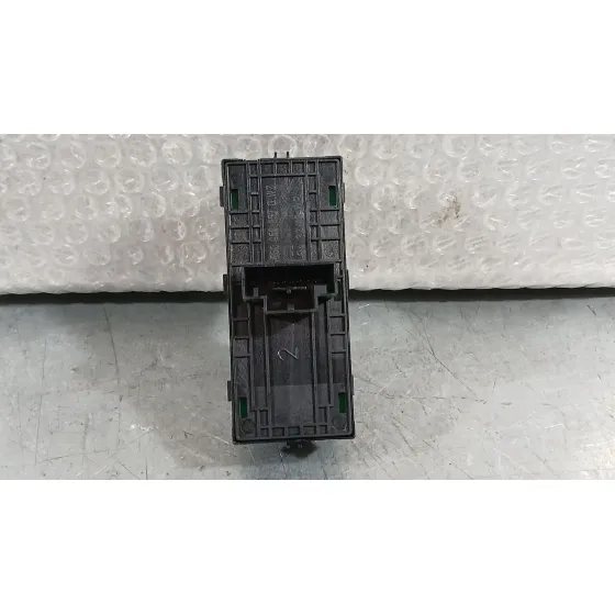 Mando Elevalunas Delantero Izquierdo para Volkswagen Polo Vi (Aw1, Bz1, Ae1)