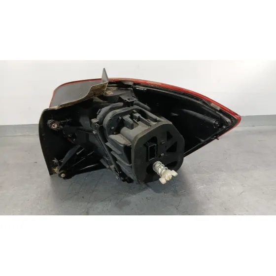 Piloto Trasero Izquierdo para Volkswagen Polo Vi (Aw1, Bz1, Ae1)