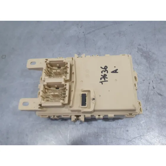 Caja Reles / Fusibles para Kia Stonic (Yb)