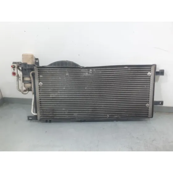 Condensador / Radiador Aire Acondicionado para Opel Corsa C (X01)