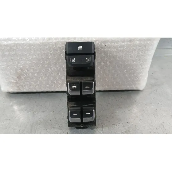 Mando Elevalunas Delantero Izquierdo para Kia Sportage Iv (Ql, Qle)