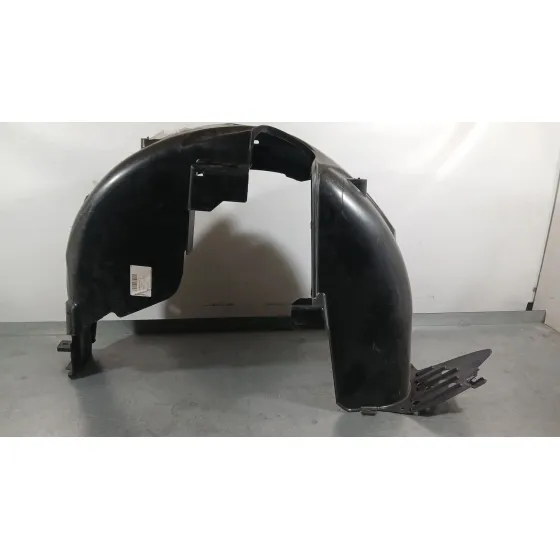 Plastico Pase Rueda Tras. Dch. para Seat Arona (Kj7, Kjp)