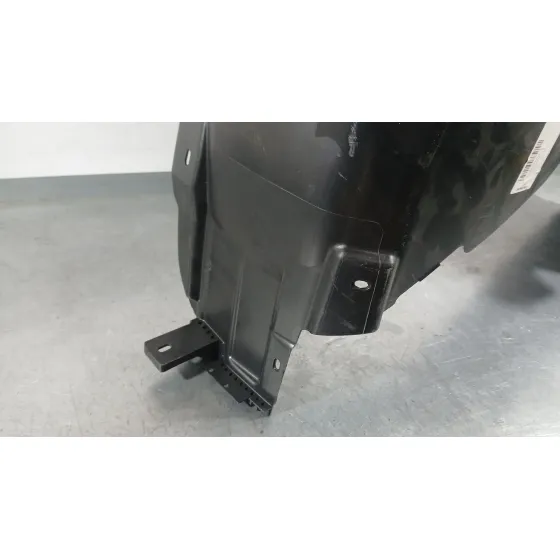 Plastico Pase Rueda Tras. Dch. para Seat Arona (Kj7, Kjp)