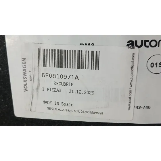 Plastico Pase Rueda Tras. Izq. para Seat Leon (5F1)