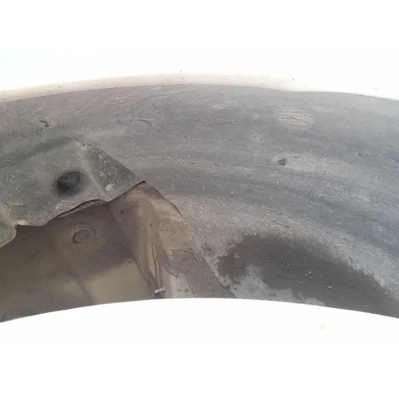 Plastico Pase Rueda Del. Izq. para Seat Exeo (3R2)