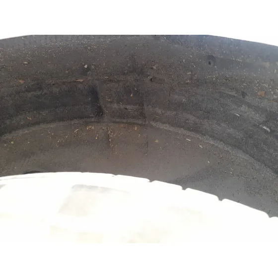 Plastico Pase Rueda Tras. Izq. para Seat Exeo (3R2)