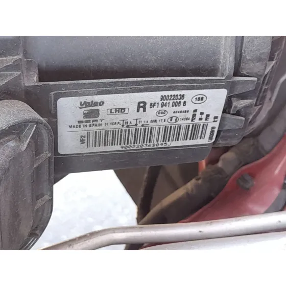 Faro Derecho para Seat Leon St (5F8)