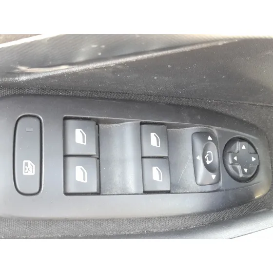 Mando Elevalunas Delantero Izquierdo para Peugeot 2008 I (Cu_)