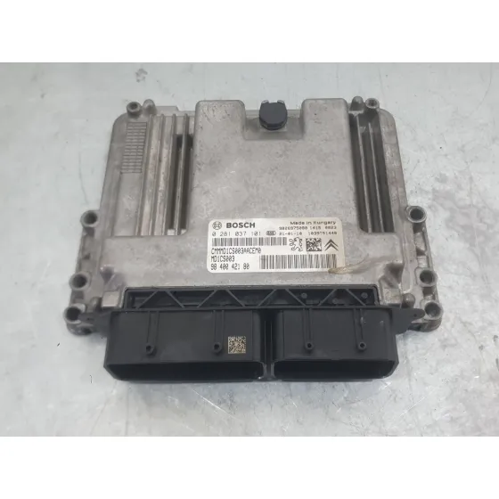 Centralita Motor Uce para Opel Corsa F (P2Jo)