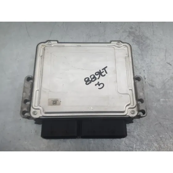 Centralita Motor Uce para Opel Corsa F (P2Jo)