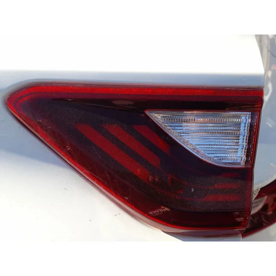 Piloto Trasero Derecho Interior para Kia Stonic (Yb)