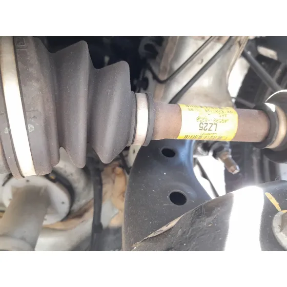 Transmision Delantera Izquierda para Kia Stonic (Yb)