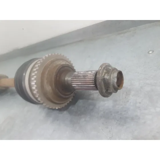 Transmision Delantera Izquierda para Mazda 6 Sedan (Gg)