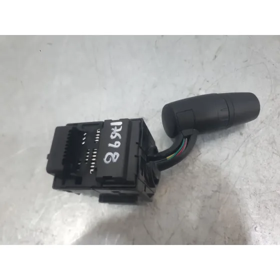 Mando Luces para Mazda 2 Hatchback (Dl, Dj)