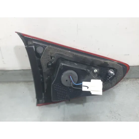 Piloto Trasero Derecho Interior para Mazda 2 Hatchback (Dl, Dj)