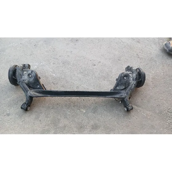 Puente Trasero para Mazda 2 Hatchback (Dl, Dj)