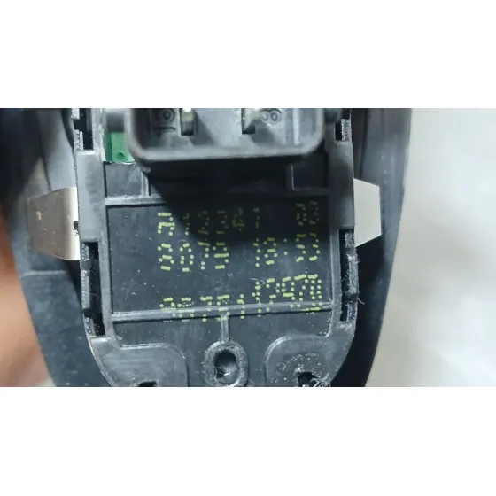 Mando Elevalunas Delantero Izquierdo para Peugeot 2008 I (Cu_)