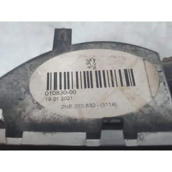 Piloto Trasero Central para Opel Corsa F (P2Jo)