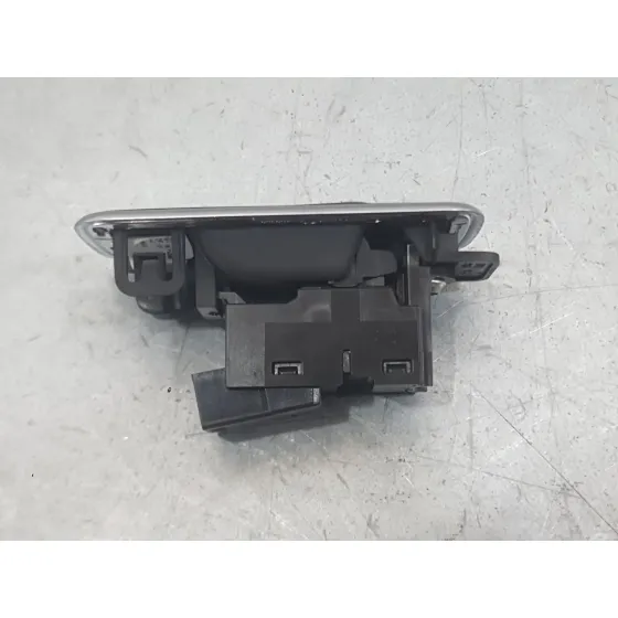 Mando Elevalunas Trasero Derecho para Jaguar F-Pace (X761)