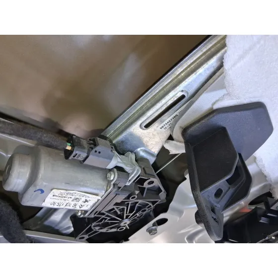 Elevalunas Trasero Izquierdo para Citroën C-Elysee (Dd_)