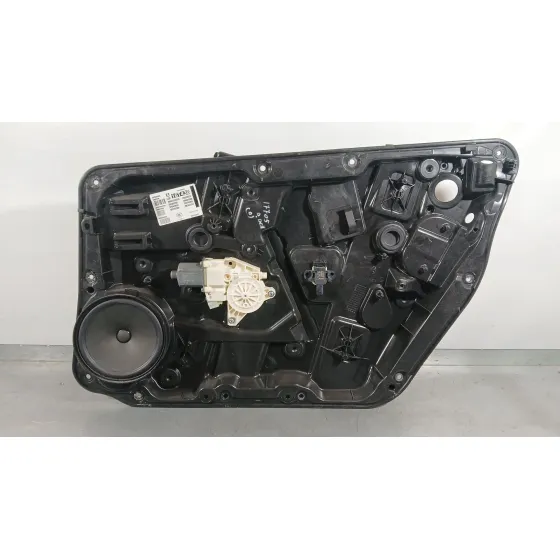 Elevalunas Delantero Derecho para Mercedes-Benz Clase A (W176)