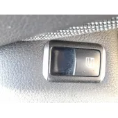 Mando Elevalunas Delantero Derecho para Mercedes-Benz Clase A (W176)