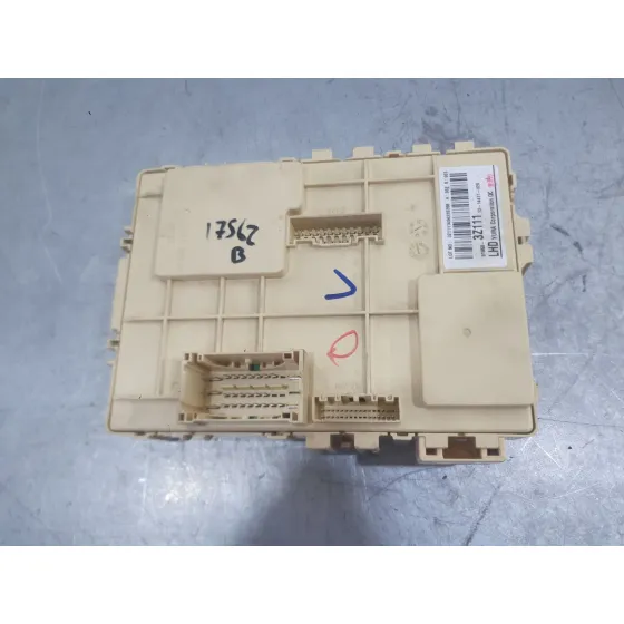 Caja Reles / Fusibles para Hyundai I40 I (Vf)