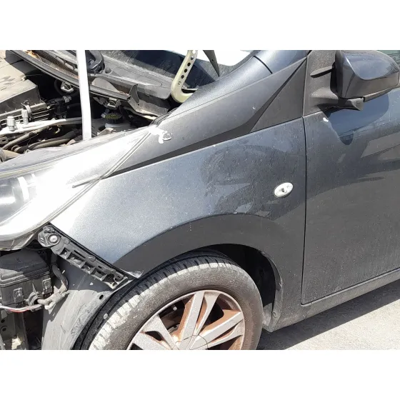 Aleta Delantera Izquierda para Toyota Aygo (_B4_)