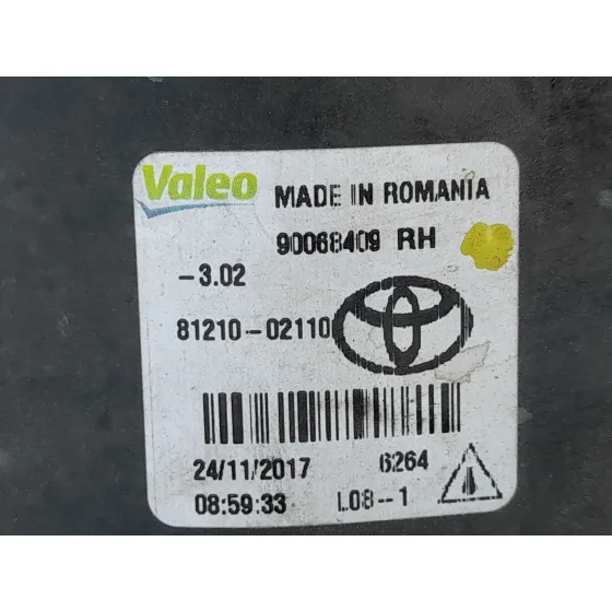Faro Antiniebla Derecho para Toyota Aygo (_B4_)